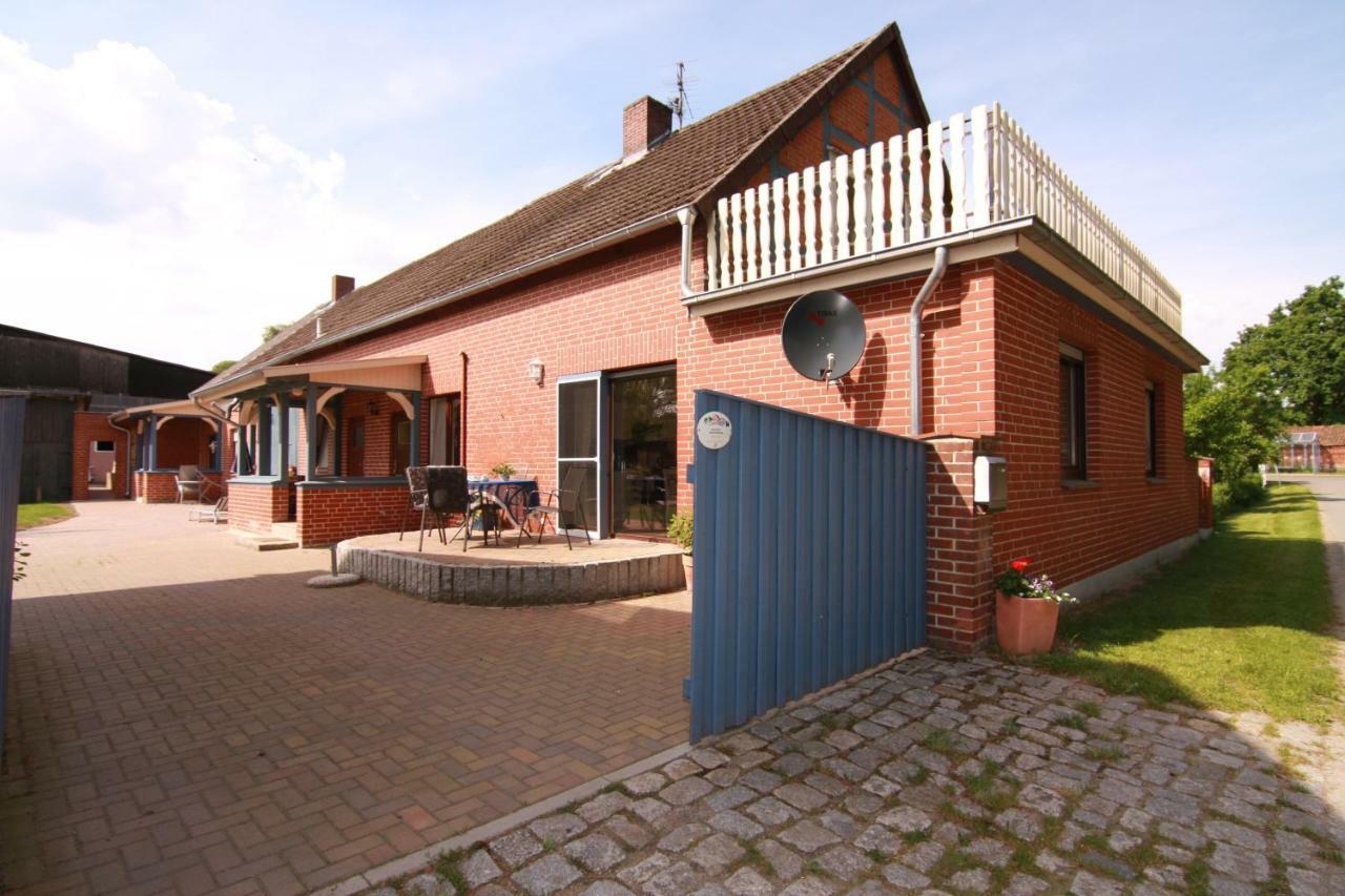 Ferienwohnung Am Storchennest Schnackenburg Buitenkant foto